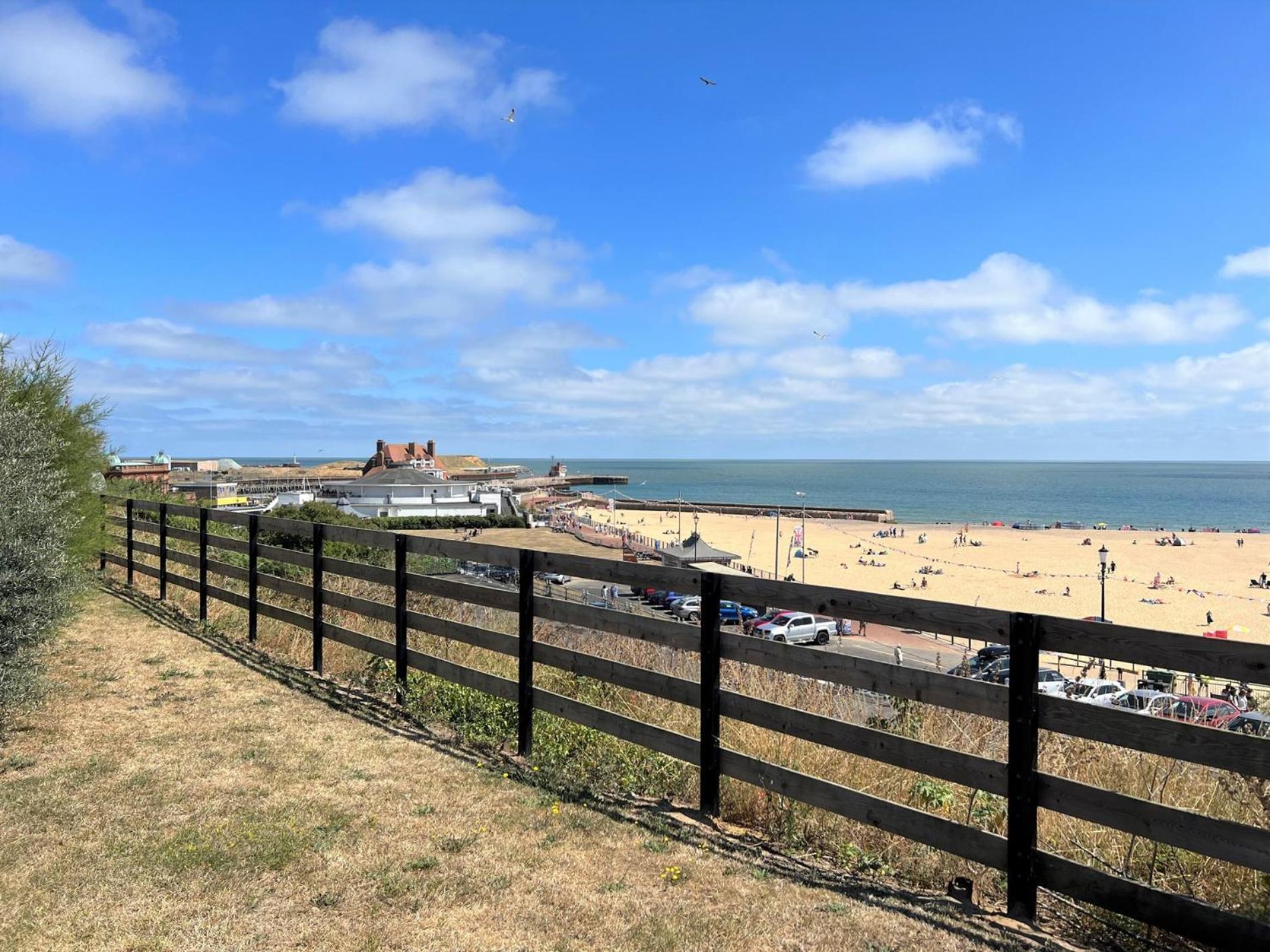 2 Bed In Gorleston-On-Sea 88927 Villa Exterior photo